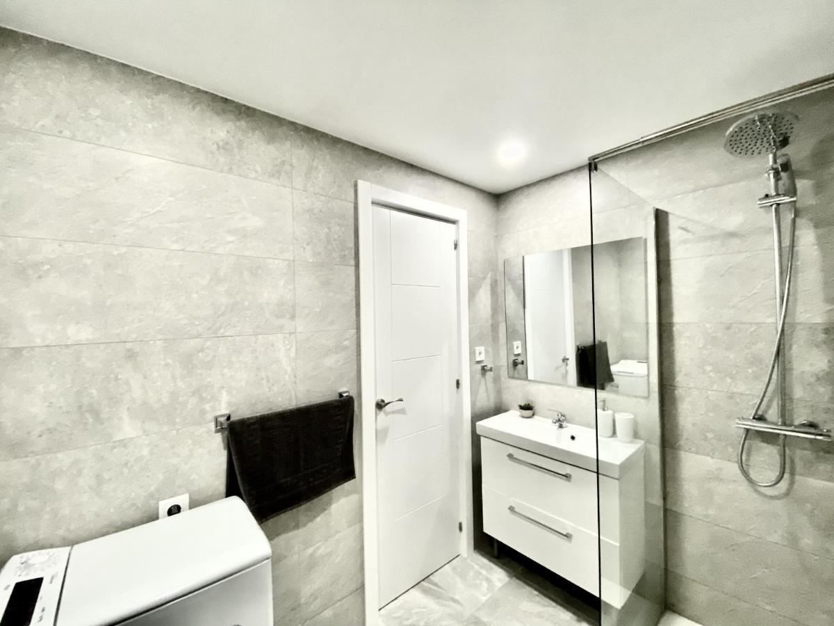 Las Palmeras - Best Location Cozy Apartment Fuengirola Esterno foto